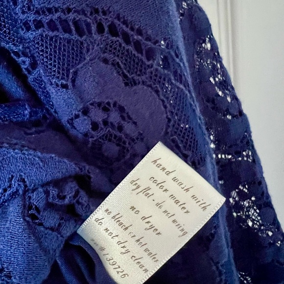 Alya Lace Blue Dress - Picture 7 of 8